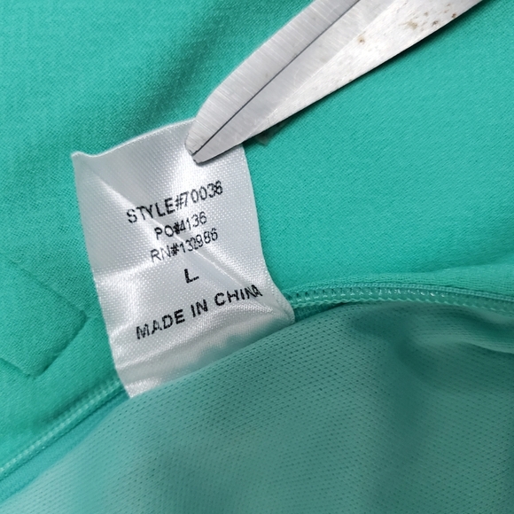 NWT  women's scalloped hem turquoise color  Mittoshop size Large - Picture 6 of 8